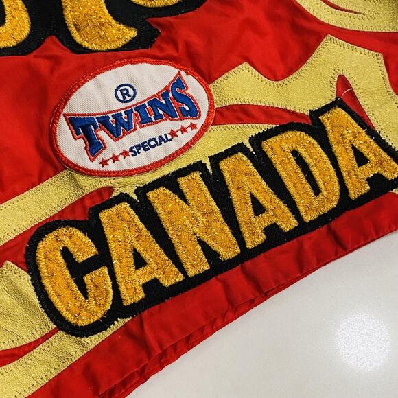 Twins Muay Thai Shorts Mens Large Red Gold Kickboxing Boxing Trunks Sean Canada - Picture 3 of 13